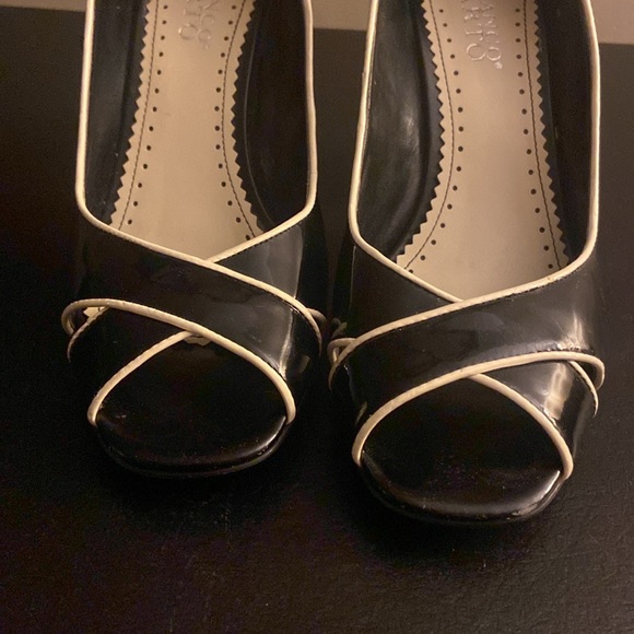 Franco Sarto GABE peep toe heels black patent leather with white trim size 9.5 - Picture 4 of 12